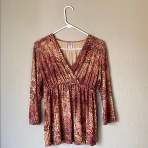 Japanese Weekend colorful/festive top.